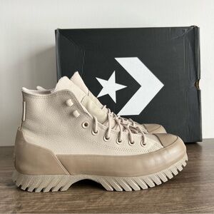 Converse CTAS Waterproof Lugged 2.0 Counter Climate Hi Leather Shoe Size 10 or 8